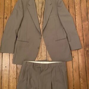 Vintage Burberrys khaki suit